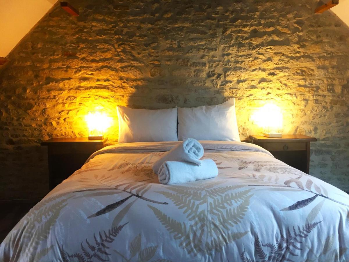 Chambres D'Hotes De Charme Entre Bayeux Et Les Plages Du Debarquement Sommervieu ภายนอก รูปภาพ